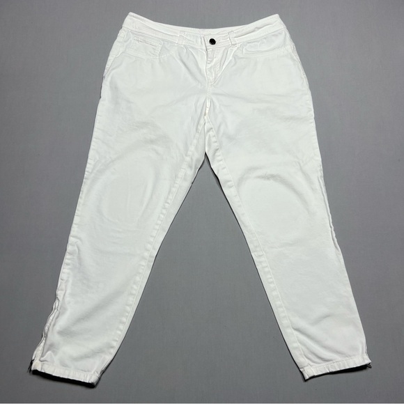 Calvin Klein Denim - Calvin Klein Jeans Women’s White Zip Fit Size 8